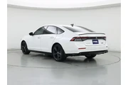 $27998 : Honda Accord Hybrid 2023 Spo thumbnail
