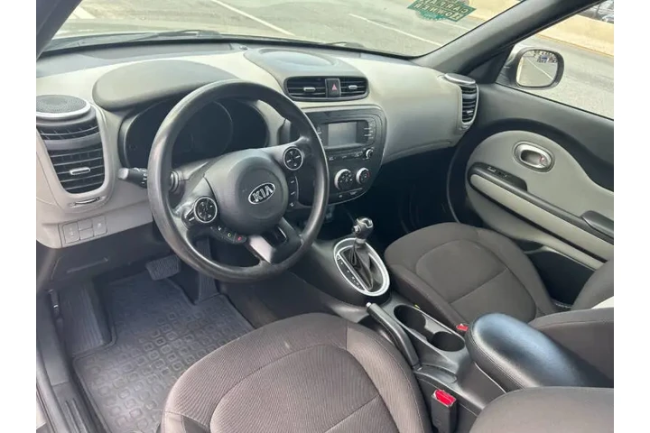 $7495 : 2016 Soul image 10
