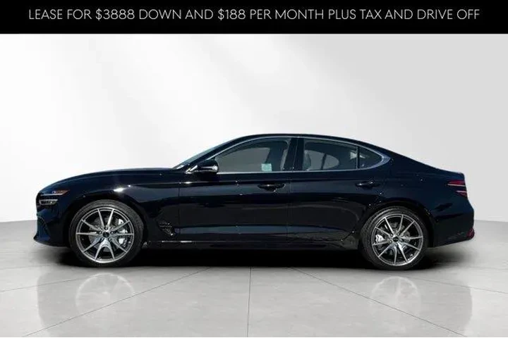 $39394 : Genesis G70 2026 2.5T Standa image 8