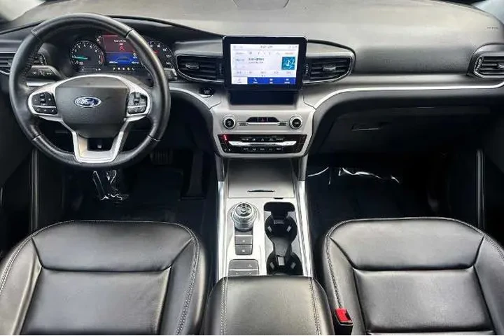 $26966 : Ford Explorer 2022 XLT 4dr S image 5