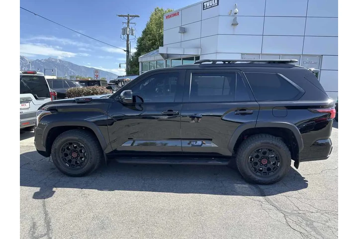 $82910 : 2025 Sequoia TRD Pro image 10