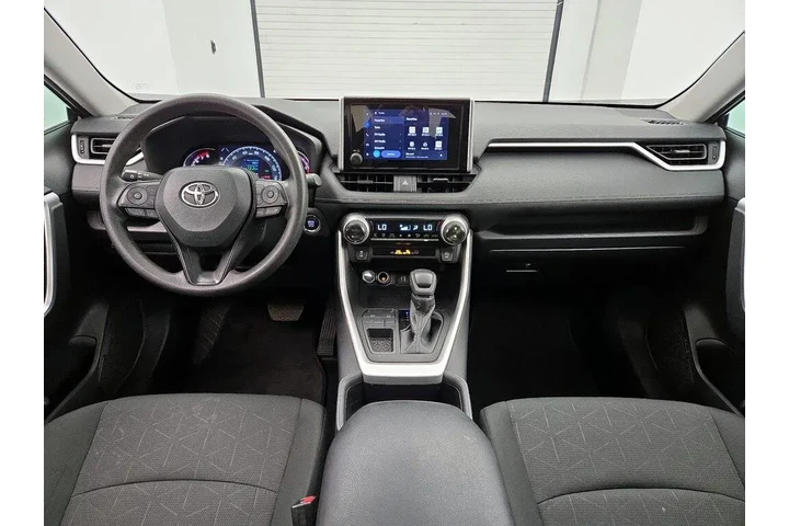 $30998 : Toyota RAV4 2025 XLE 4dr SUV image 9