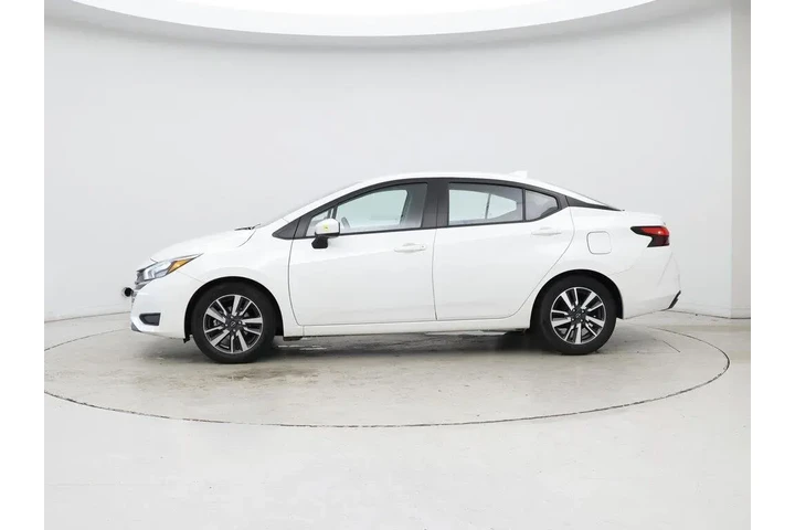 $18998 : Nissan Versa 2025 SV 4dr Sed image 3
