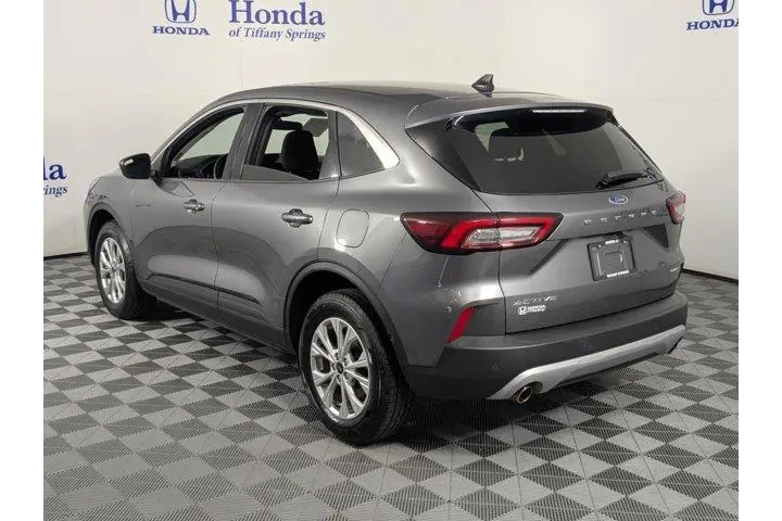 $20875 : Ford Escape 2023 AWD Active image 5