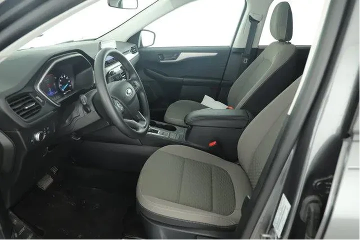 $22994 : Ford Escape Plug-In Hybrid 2 image 9