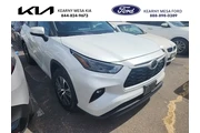 Toyota Highlander 2023 L 4dr en San Diego