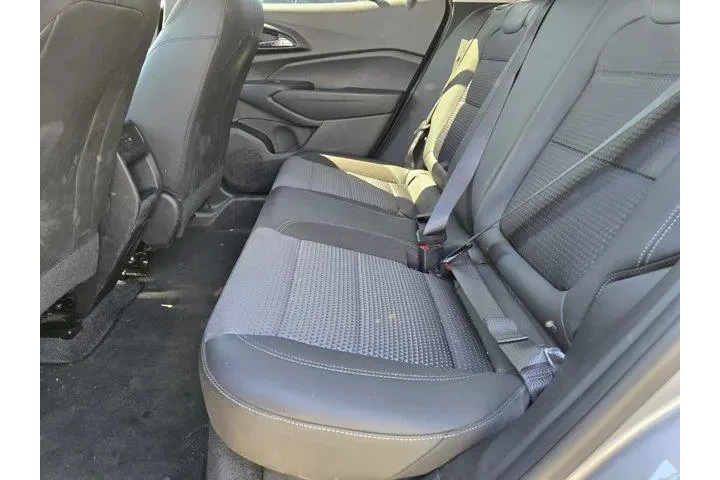$22000 : Chevrolet Trax 2025 LT 4dr C image 4