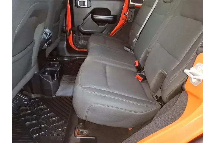 $18999 : Jeep Wrangler Unlimited 2020 image 10