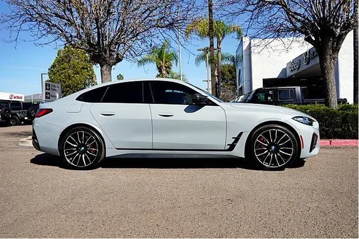 $34895 : BMW i4 2022 AWD M50 Gran Cou image 7
