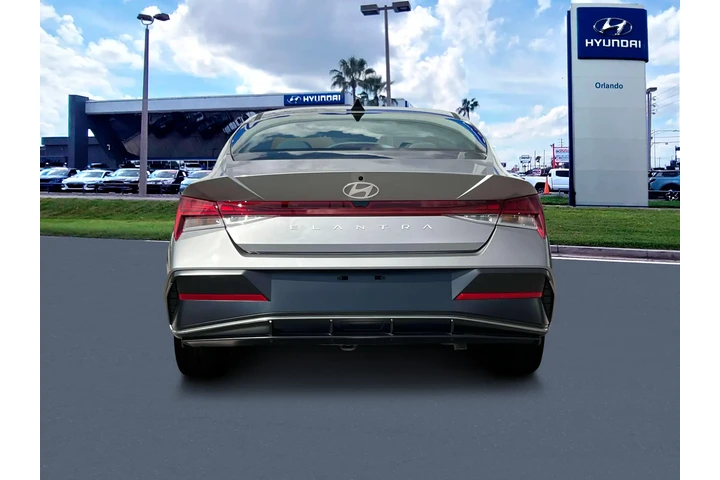 $24003 : Hyundai ELANTRA 2025 SEL Con image 6