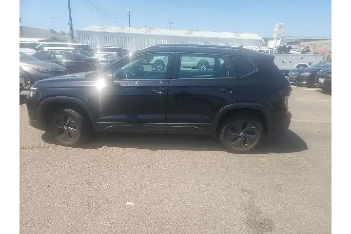 $23291 : Volkswagen Taos 2025 S 4dr S image 9