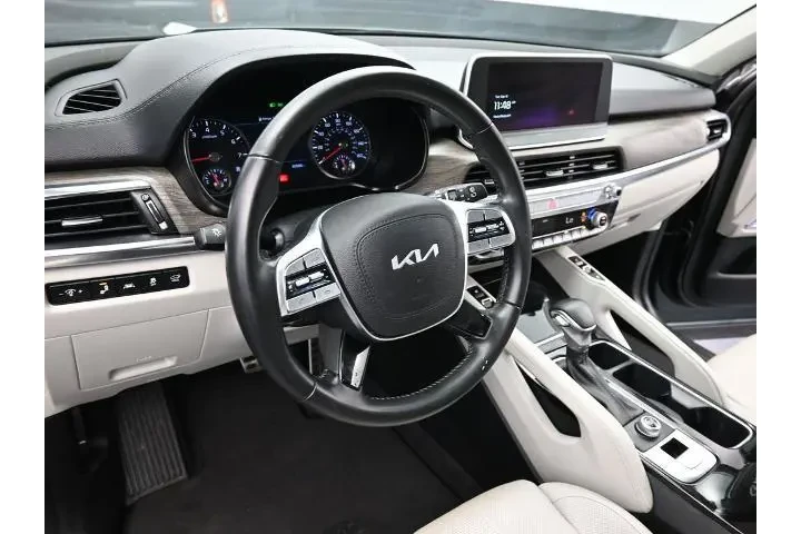 $34991 : Kia Telluride 2022 SX 4dr SU image 7