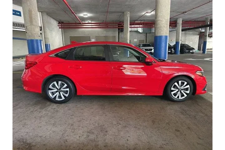 $23995 : Honda Civic 2022 LX 4dr Seda image 4