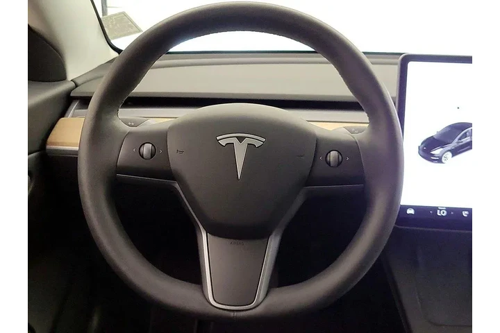 $28998 : Tesla Model 3 2021 AWD Long image 10