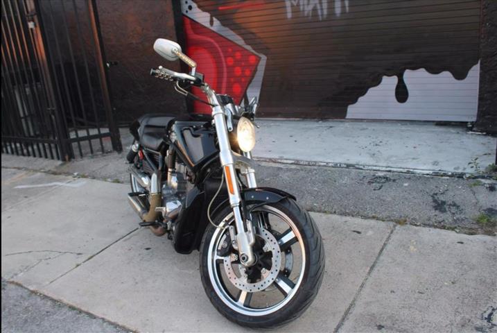 $8900 : Harley Davidson V Rod image 3