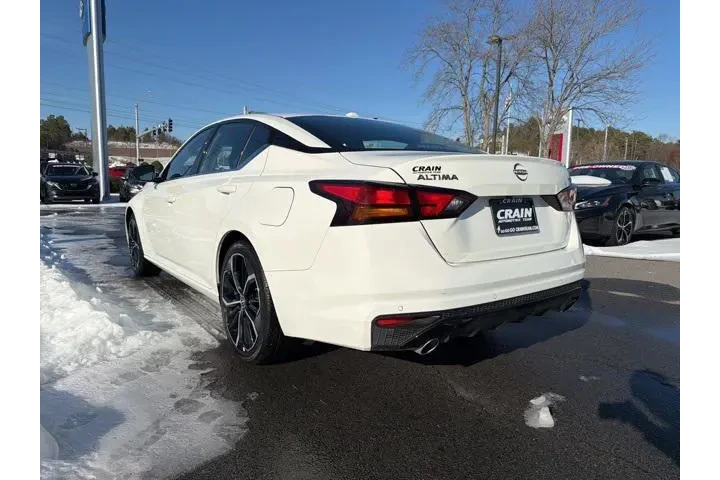 $21509 : Nissan Altima 2025 2.5 SR 4d image 5