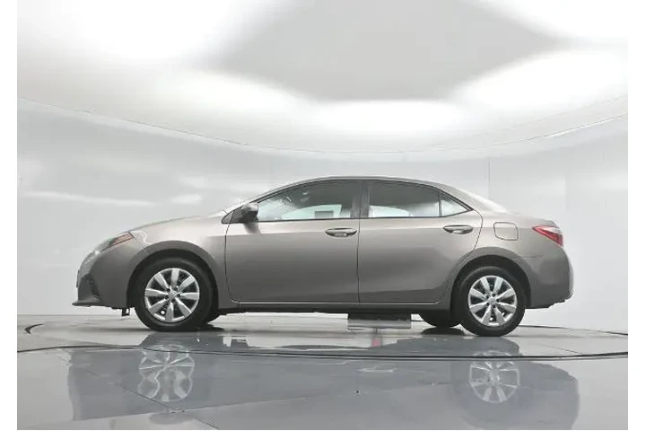 $14009 : Toyota Corolla 2016 LE 4dr S image 6