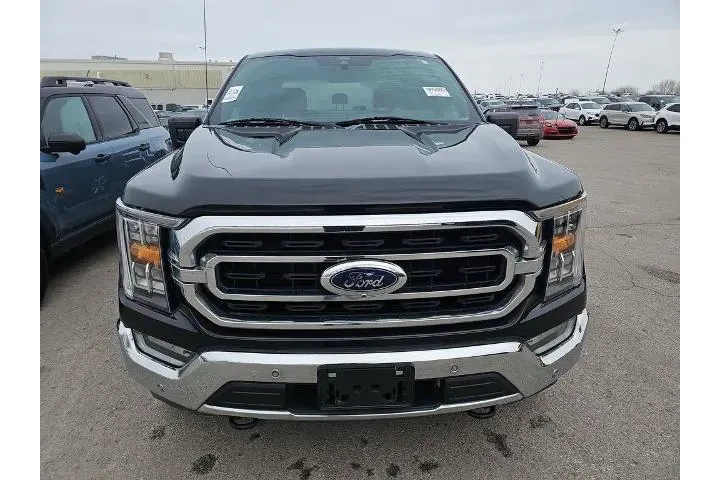 $32999 : Ford F-150 2022 4x4 XLT 4dr image 2