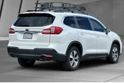 $24000 : Subaru Ascent 2022 AWD Premi thumbnail