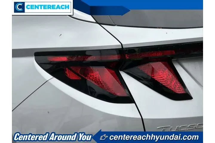 $24555 : Hyundai TUCSON 2024 AWD SEL image 9