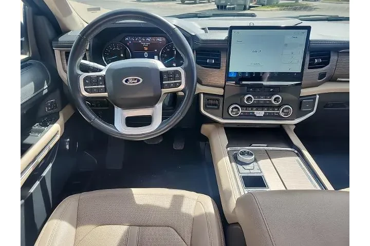 $38997 : Ford Expedition 2024 4x2 Lim image 6