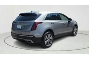 $39865 : Cadillac XT5 2025 Premium Lu thumbnail