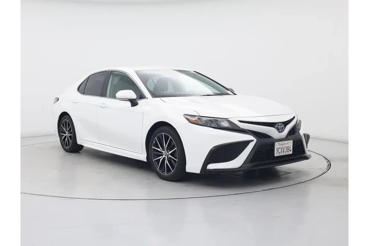 $28998 : Toyota Camry Hybrid 2022 SE image 1