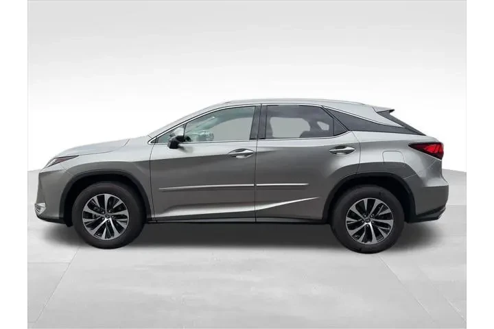 $60 : Lexus RX 350 2022 AWD 4dr SU image 10