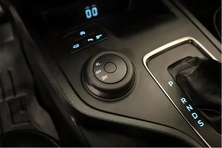 $28743 : Ford Ranger 2020 4x4 Lariat image 9