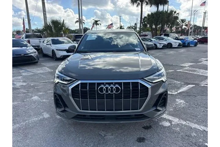 $31988 : Audi Q3 2025 AWD quattro S l image 8