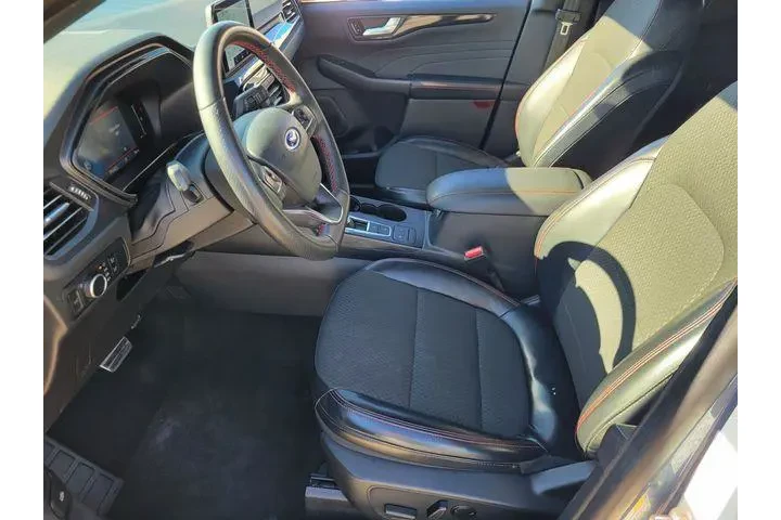 $20995 : Ford Escape 2024 ST-Line 4dr image 10