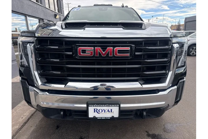 $45995 : 2024 GMC Sierra 2500HD 4WD Do image 6