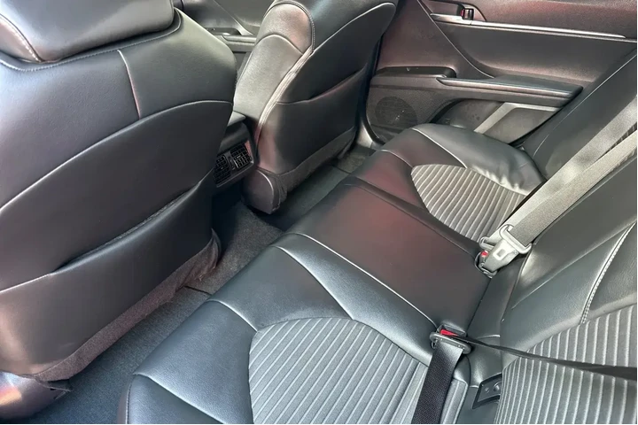 $25800 : Toyota Camry Hybrid 2024 SE image 8