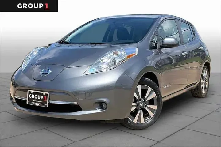 $7820 : Nissan LEAF 2016 SV 4dr Hatc image 2