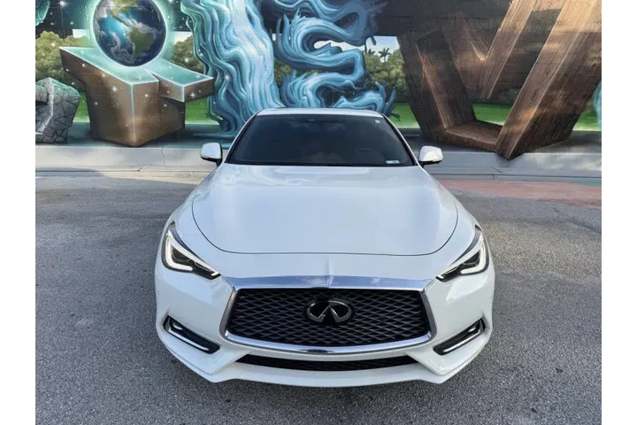 $26995 : 2021 Q60 3.0T Luxe image 3