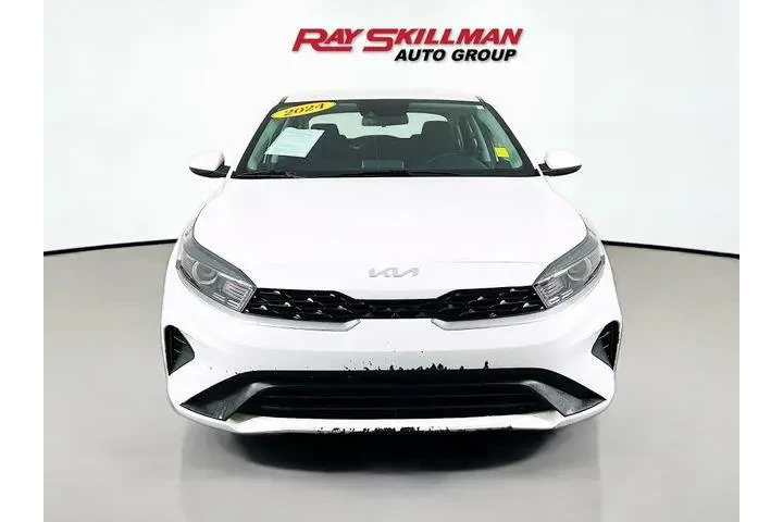 $19975 : Kia Forte 2024 LXS 4dr Sedan image 2