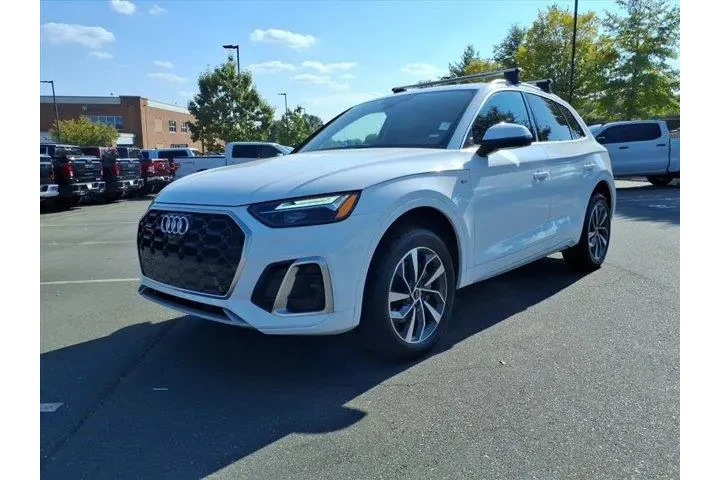 $30499 : Audi Q5 2024 AWD quattro S l image 1