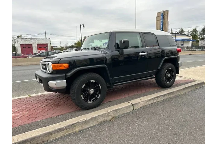 $8495 : 2007 FJ Cruiser image 8