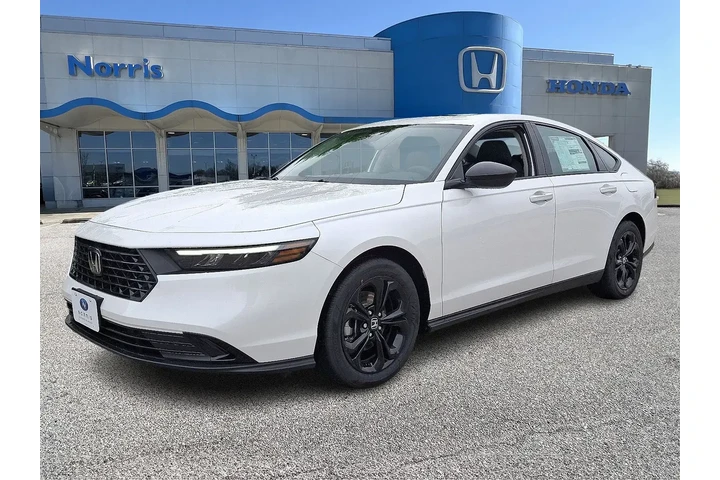 $27487 : Honda Accord 2025 SE 4dr Sed image 2