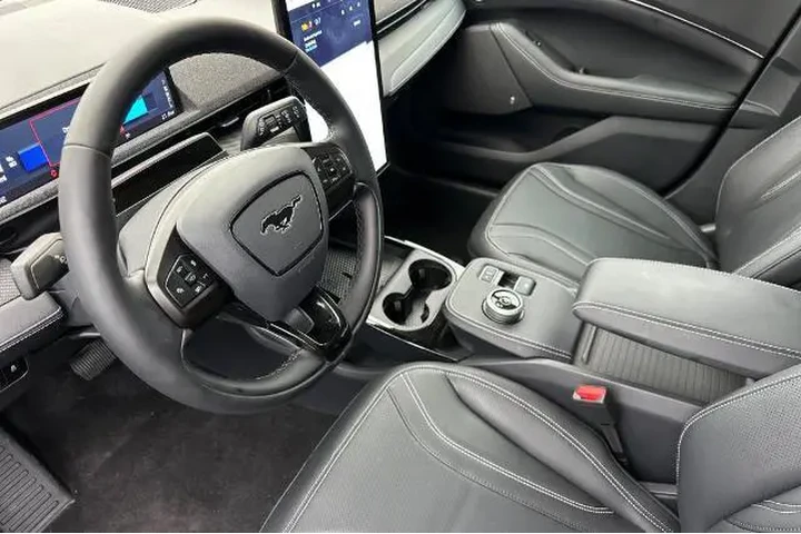 $32055 : Ford Mustang Mach-E 2024 Pre image 1