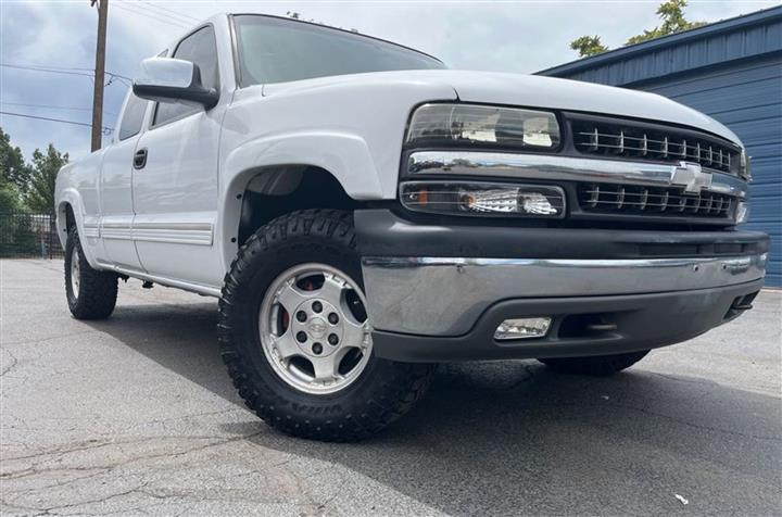 $9988 : 2002 Silverado 1500 , IN GOOD image 1