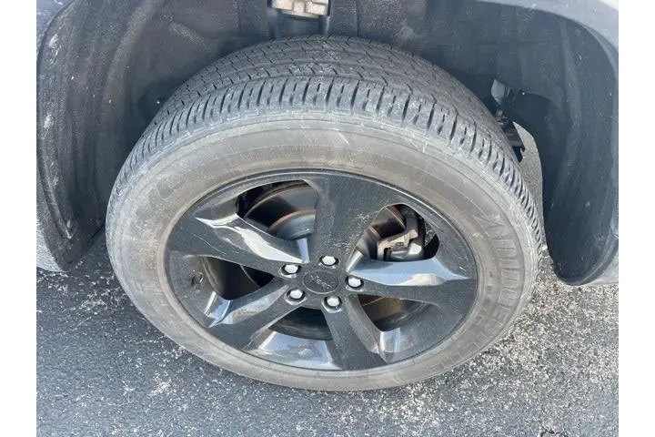 $30073 : Jeep Grand Cherokee L 2023 4 image 8