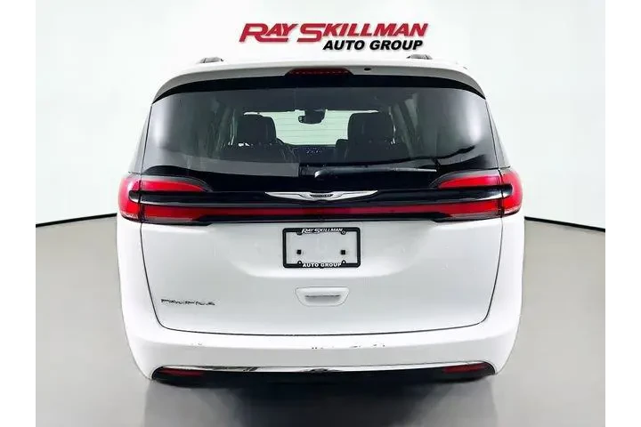 $23975 : Chrysler Pacifica 2022 Touri image 6