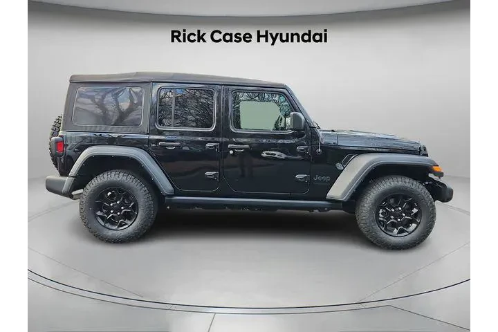 $29991 : Jeep Wrangler Unlimited 2022 image 4