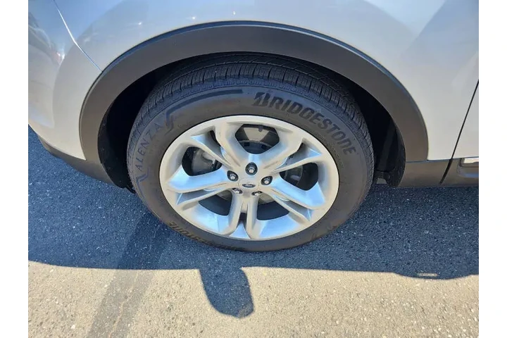 $13395 : 2015 Explorer Limited image 8