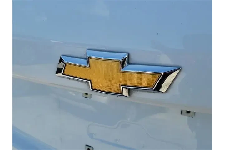 $15991 : Chevrolet Equinox 2022 LS 4d image 5