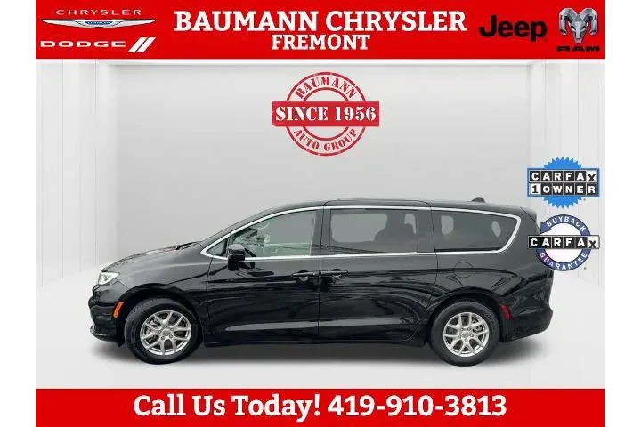 $29600 : Chrysler Pacifica 2024 Touri image 9