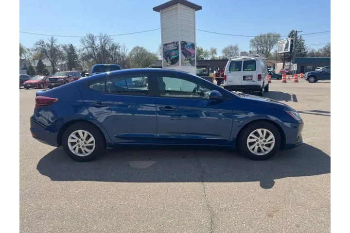 $12990 : 2019 Elantra SE image 6