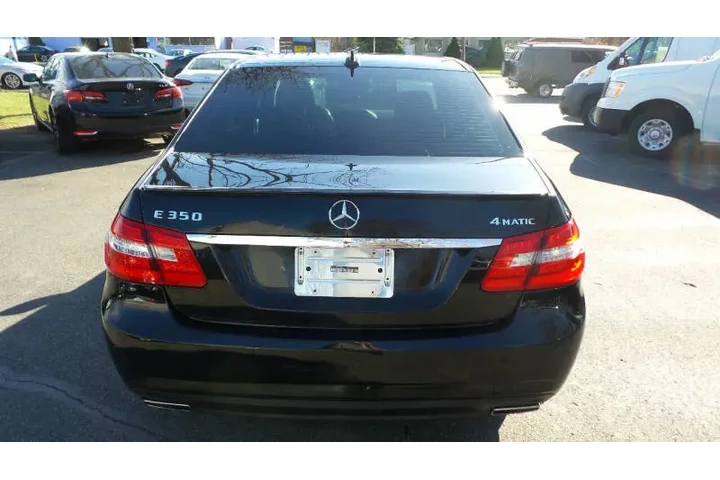 $15900 : 2011 Mercedes-Benz E-Class E image 9