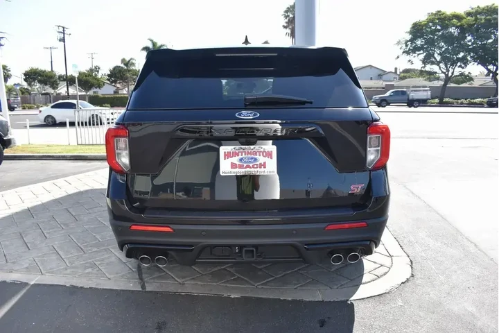 $39990 : Ford Explorer 2022 AWD ST 4d image 7